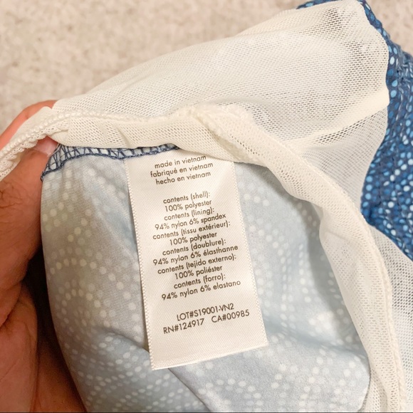 NWT Onia Swim Trunks, The Charles, 7” Inseam, Mosaic Circles, Blue, XL - Picture 5 of 7